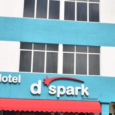 Oyo 91087 Hotel Dspark Port Klang Exterior photo